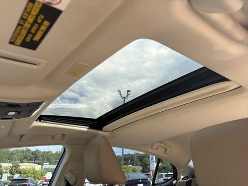 Used 2019 Lexus ES 350 w/ Premium Package FWD image 28