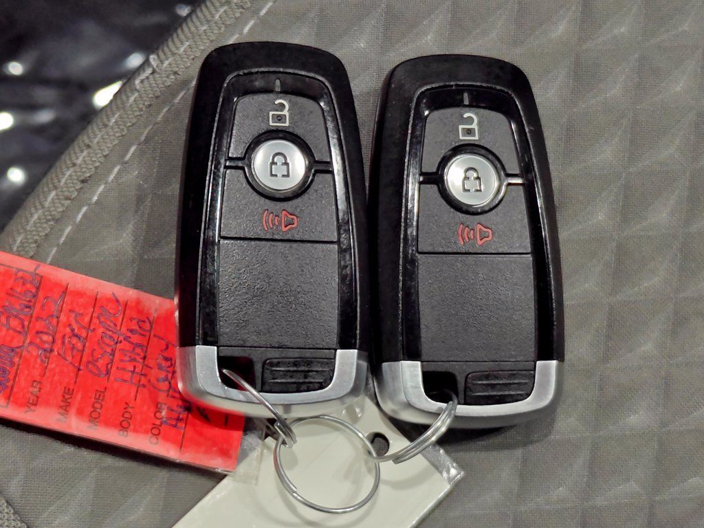 Used 2022 Ford Escape SE AWD/4WD image 12