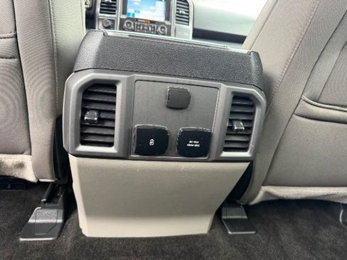 Used 2018 Ford F150 XLT w/ Equipment Group 302A Luxury image 32