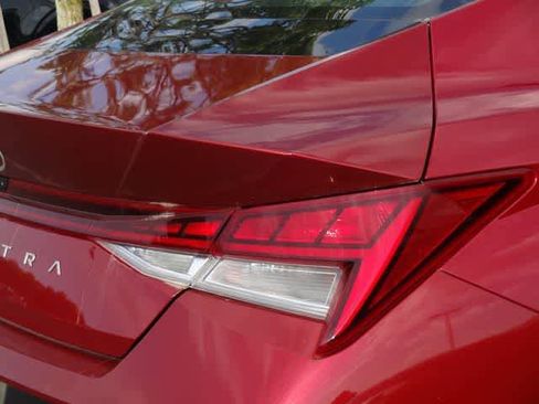 Used 2024 Hyundai Elantra SEL w/ Convenience Package FWD image 22