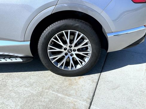 Used 2021 Genesis GV80 2.5T w/ Cargo Package image 22