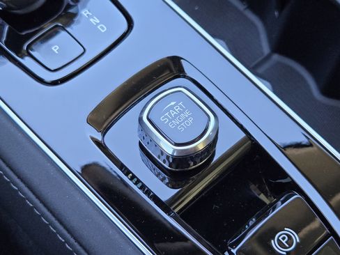 New 2026 Volvo XC90 T8 Ultra image 24