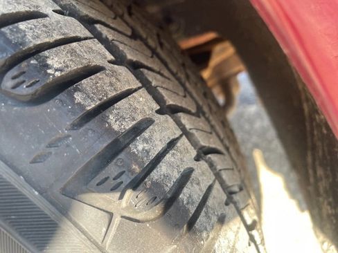 Used 2019 Ford Fusion SEL image 16