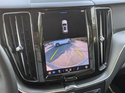 Certified 2023 Volvo XC60 B5 Core w/ Climate Package image 28