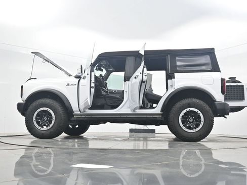 Used 2024 Ford Bronco Outer Banks w/ Sasquatch Package image 44