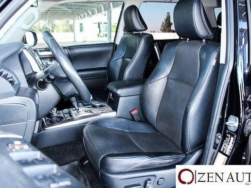 Used 2023 Toyota 4Runner Limited AWD/4WD image 29