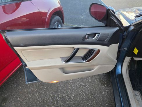 Used 2008 Subaru Outback 2.5i image 8