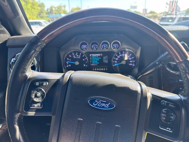 Used 2015 Ford F250 Platinum AWD/4WD image 46
