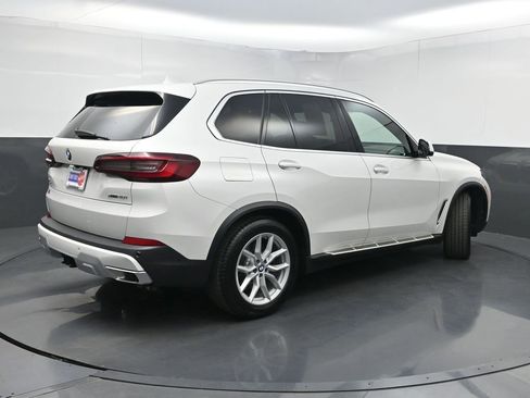 Used 2023 BMW X5 xDrive40i w/ Premium Package AWD/4WD image 27