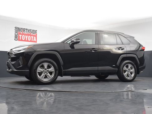 Used 2023 Toyota RAV4 XLE w/ XLE Grade Weather Package AWD/4WD image 25