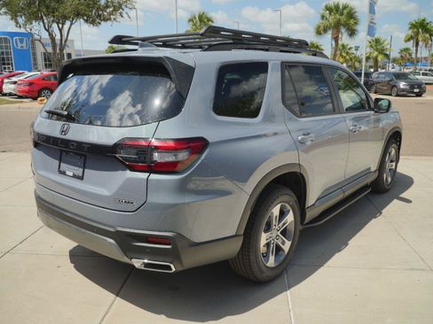 New 2026 Honda Pilot EX-L image 5