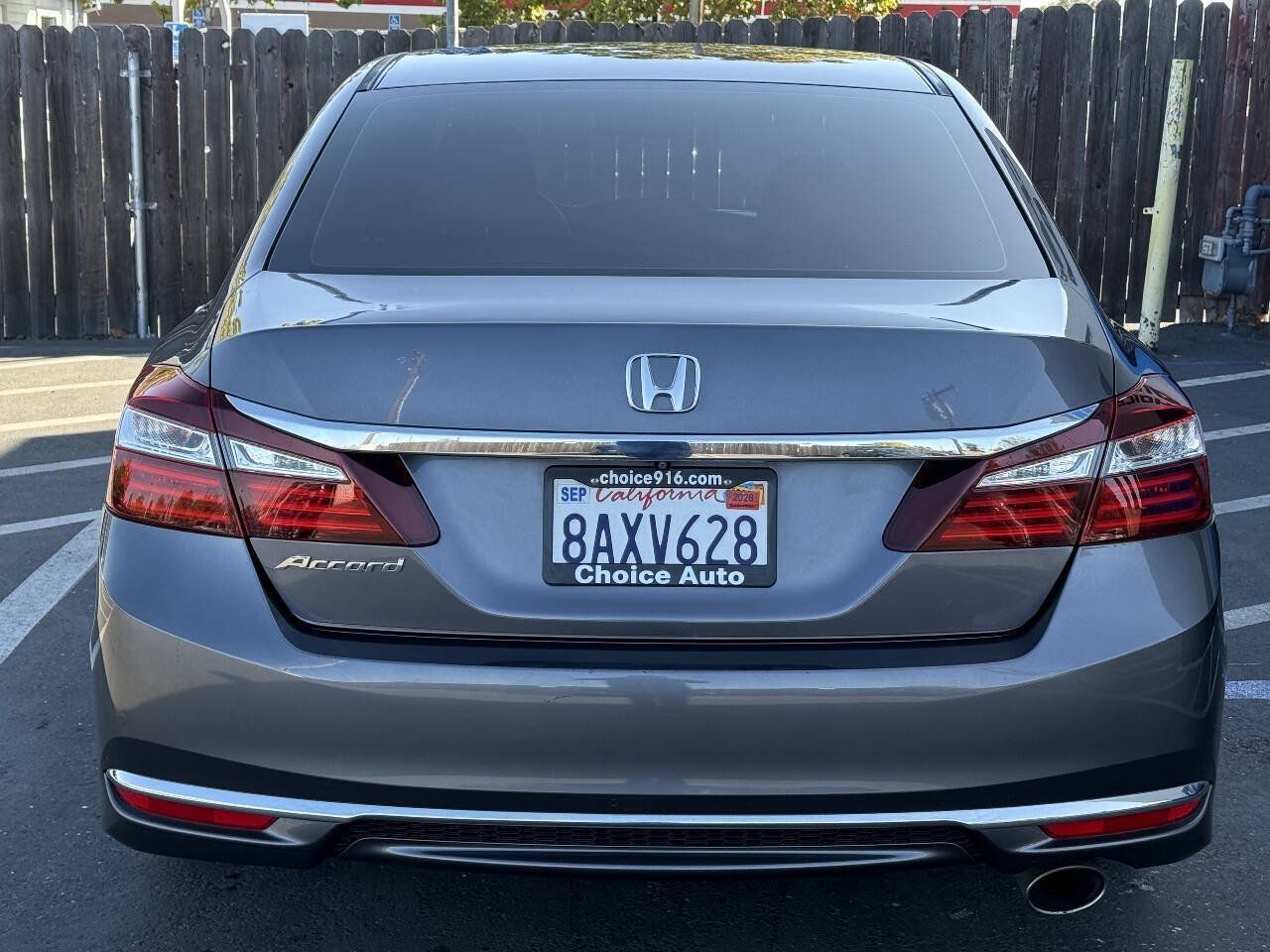 Used 2017 Honda Accord LX image 6