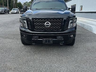 Used 2018 Nissan Titan SL w/ Midnight Edition
