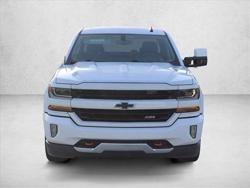 Used 2018 Chevrolet Silverado 1500 LT w/ All Star Edition AWD/4WD image 2