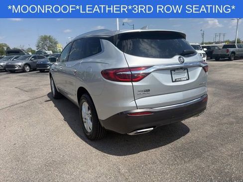 Used 2018 Buick Enclave Essence FWD image 10