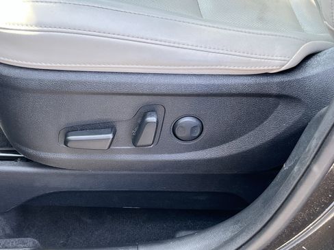 Used 2020 Kia Telluride S AWD/4WD image 16