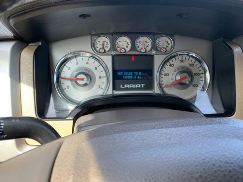 Used 2010 Ford F150 Lariat image 30