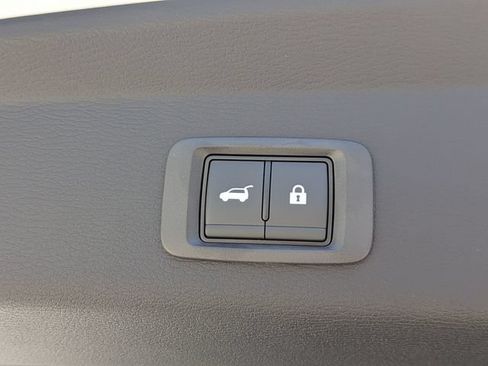 New 2026 Mitsubishi Outlander SEL Black Edition FWD image 14