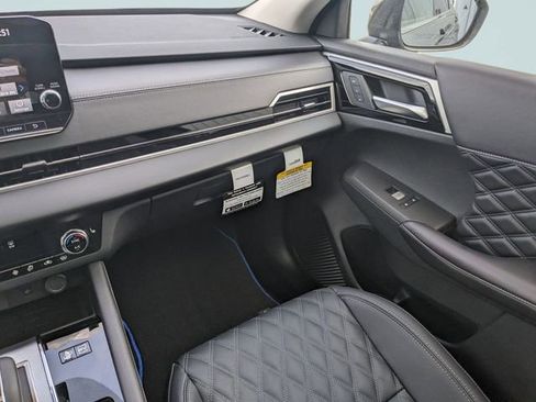 New 2025 Mitsubishi Outlander SEL image 19