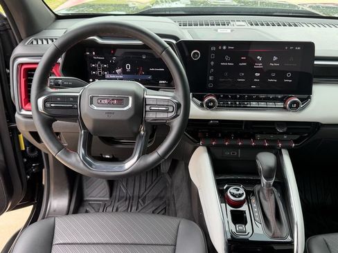 Used 2024 GMC Canyon AT4X AWD/4WD image 29