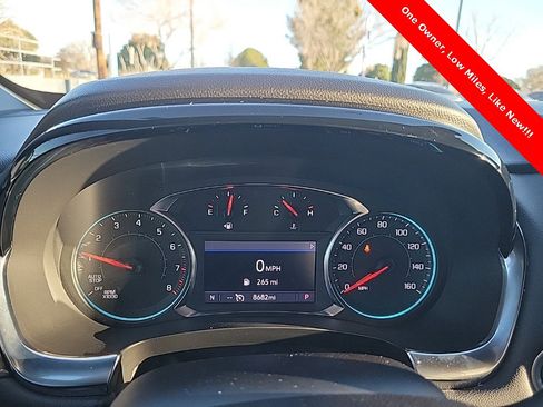 Used 2023 Chevrolet Traverse LT image 33