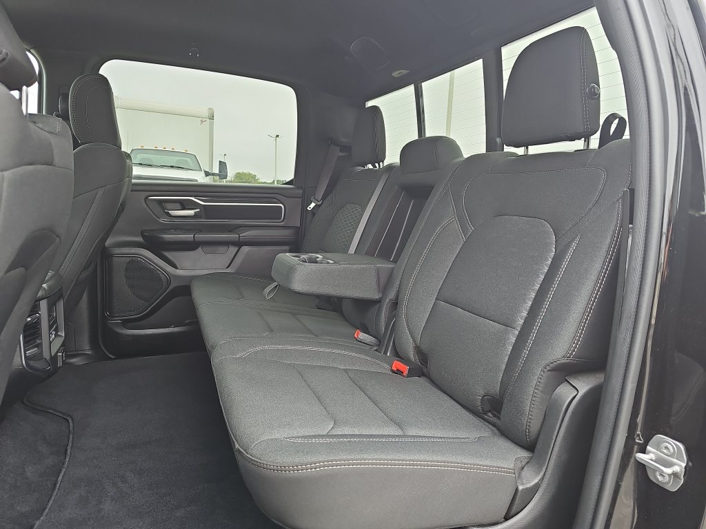 Used 2025 RAM 1500 Big Horn AWD/4WD image 13