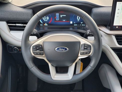 New 2026 Ford Explorer Active w/ Active Comfort Package image 27