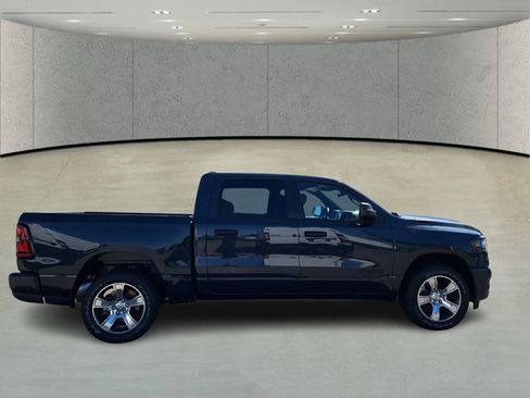 New 2026 RAM 1500 Express RWD image 6