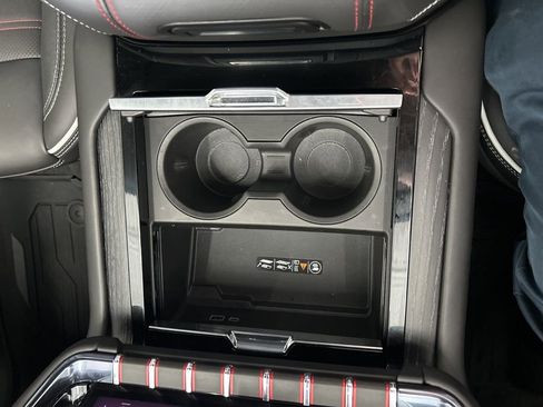 Used 2025 GMC Yukon AT4 Ultimate w/ LPO, Floor Liner Package image 17