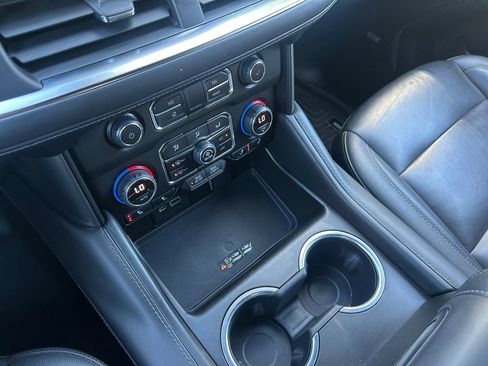 Used 2021 Chevrolet Tahoe LT w/ Rear Media and Nav Package image 20