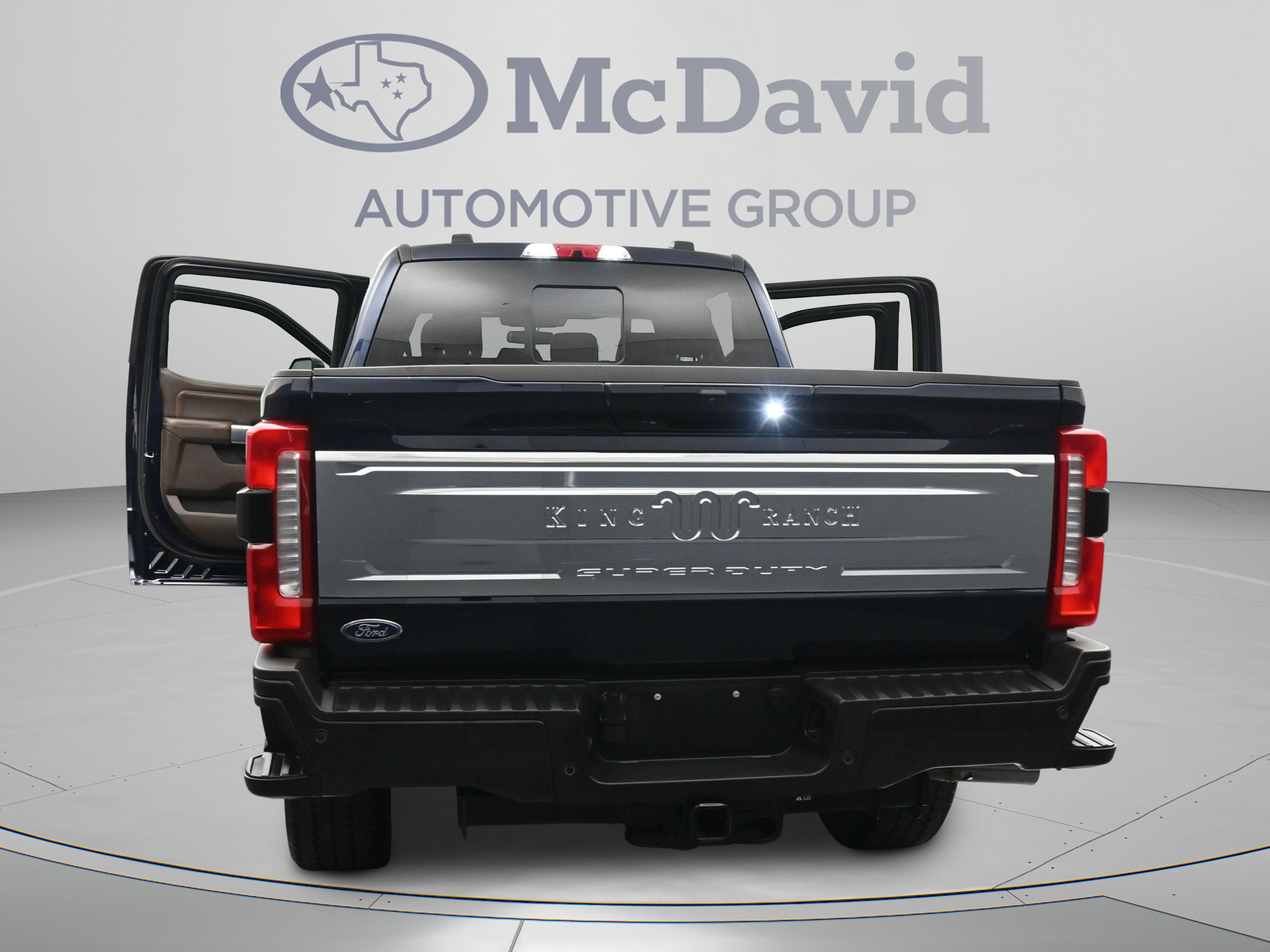 Used 2025 Ford F250 King Ranch w/ FX4 Off-Road Package AWD/4WD image 44
