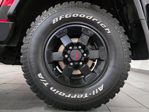 Used 2012 Toyota FJ Cruiser 4WD w/ Trail Teams Special Edition image 23