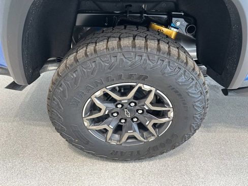 New 2026 Chevrolet Colorado ZR2 w/ Technology Package image 7