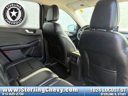 Used 2024 Ford Escape Platinum AWD/4WD image 15