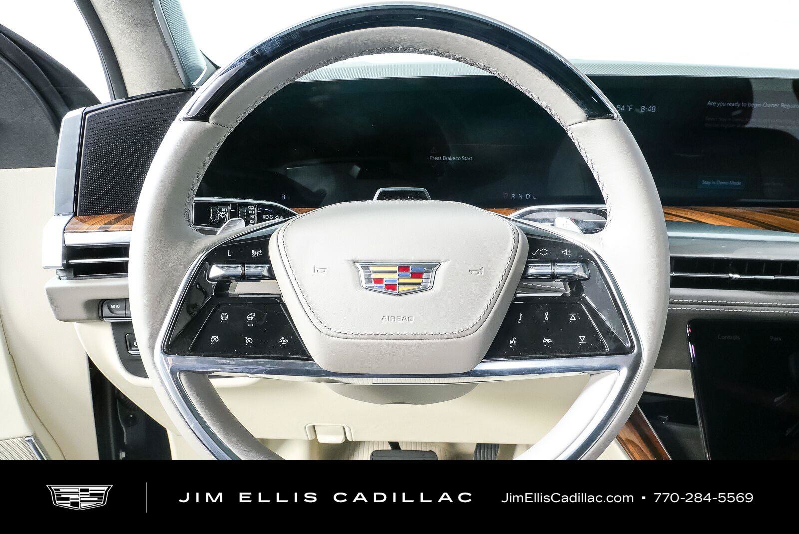 New 2027 Cadillac Escalade Platinum Sport w/ LPO, ONYX Package AWD/4WD image 10