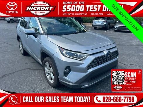 Used 2021 Toyota RAV4 Limited AWD/4WD image 1