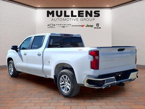 Used 2020 Chevrolet Silverado 1500 LT w/ All-Star Edition image 7