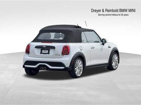 Certified 2024 MINI Cooper S w/ Signature Upholstery Package FWD image 4