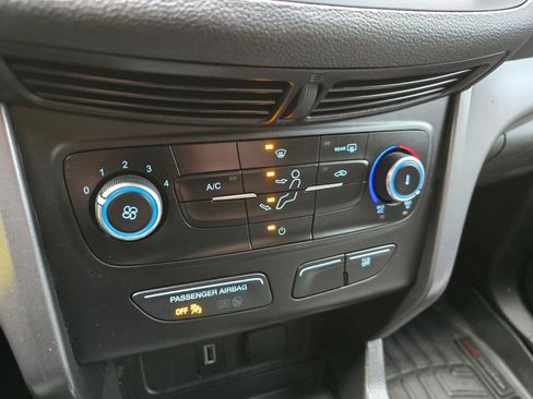 Used 2019 Ford Escape S image 27