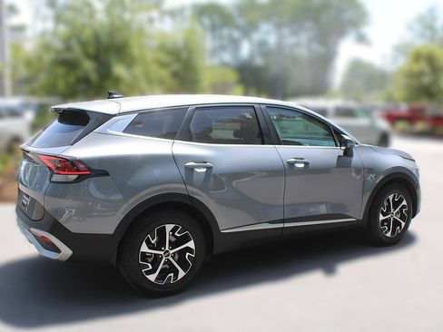 Certified 2024 Kia Sportage EX FWD image 12