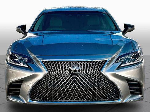 Used 2018 Lexus LS 500 w/ Interior Upgrade Package RWD image 4