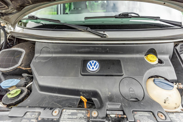 Used 2002 Volkswagen Eurovan MV FWD image 18