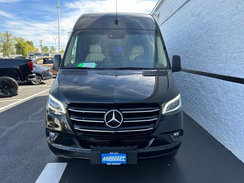 Used 2020 Mercedes-Benz Sprinter 3500 image 17