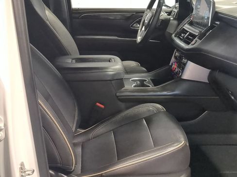 Used 2023 GMC Yukon SLT w/ SLT Premium Package AWD/4WD image 27