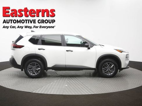 Used 2023 Nissan Rogue S AWD/4WD image 45