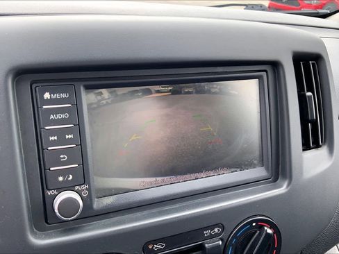 Used 2020 Nissan NV200 SV FWD image 24