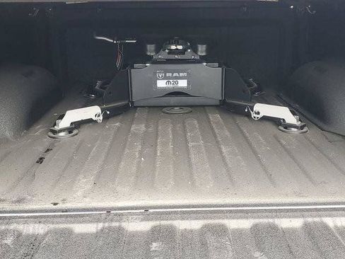 New 2026 RAM 2500 Laramie AWD/4WD image 8