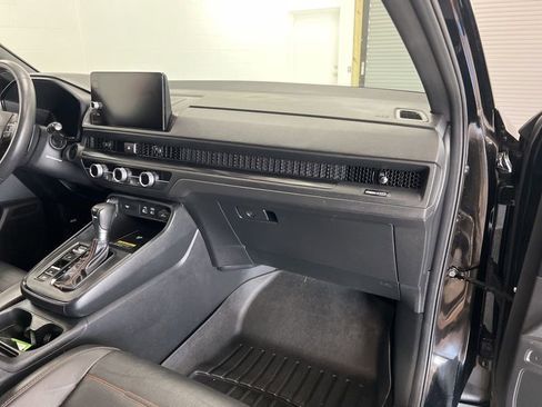 Used 2024 Honda CR-V Sport-L image 14