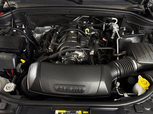 Certified 2025 Dodge Durango R/T AWD/4WD image 33