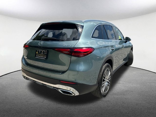 Used 2026 Mercedes-Benz GLC 300 4MATIC image 17